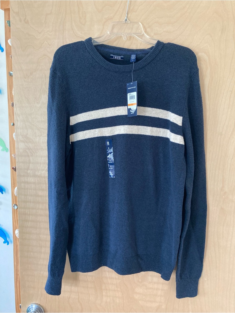 IZOD NWT Navy Crewneck Sweater with Cream Accent Stripes Men’s Size Small